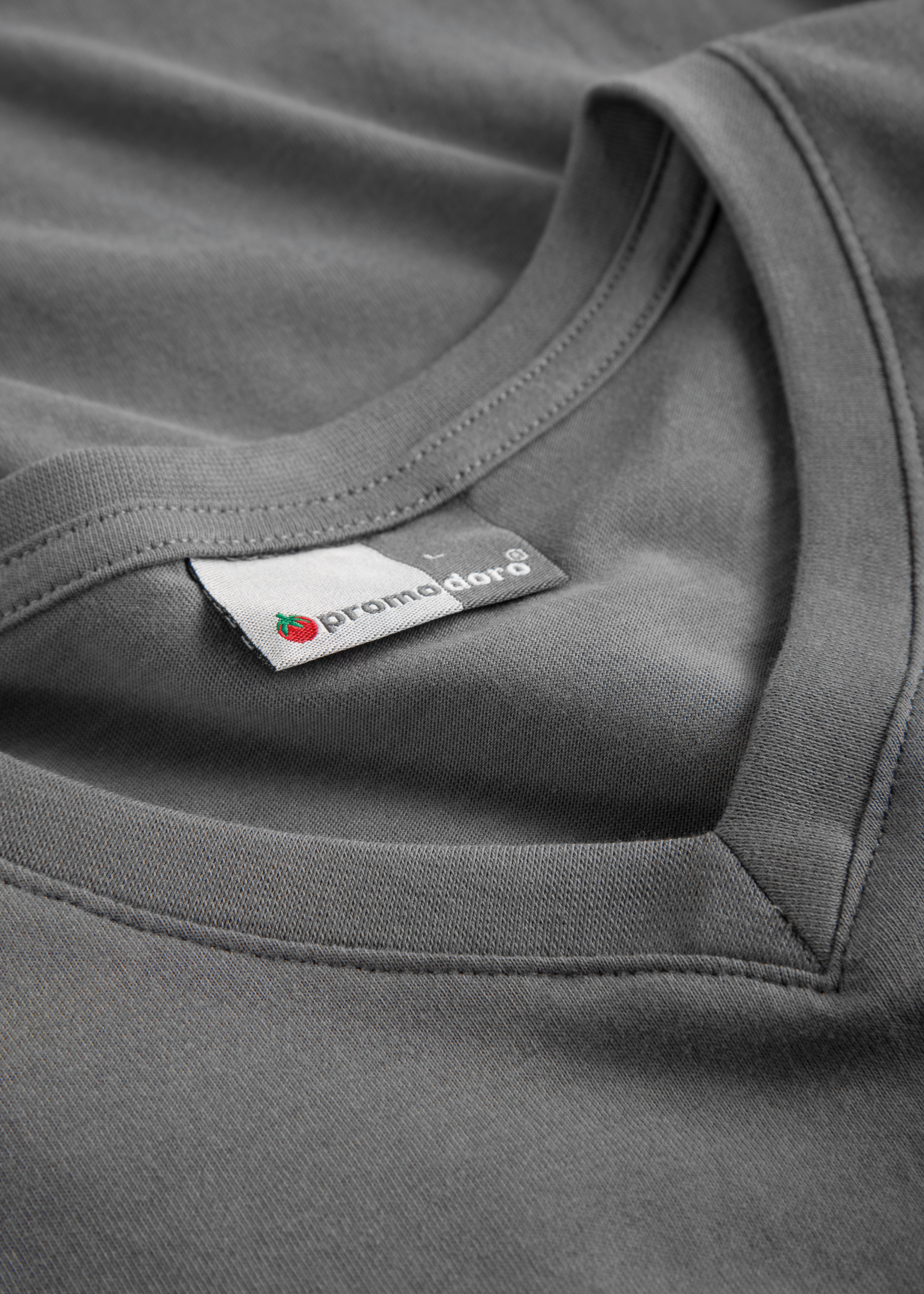 Promodoro V-Neck Premium T-Shirt